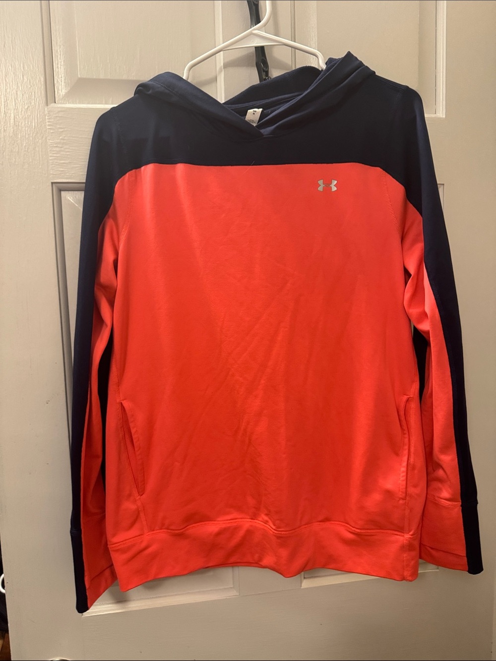 Under Armour women’s Hooded Pullover - Coral with Navy